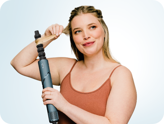 Auto-wrap curlers attachment with curled hairstyle result